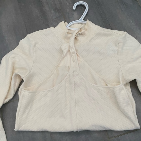 Knyx top, super soft and comfy - Picture 5 of 7